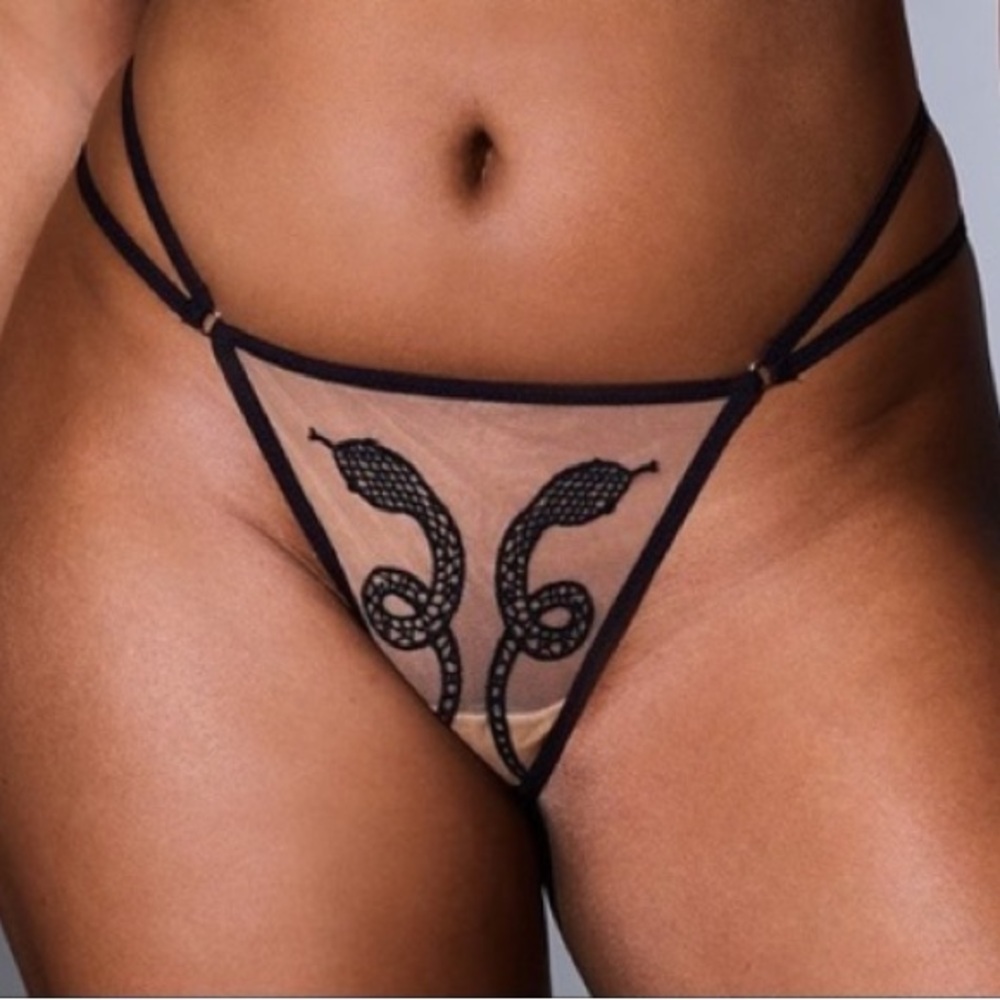 Thistle and Spire Medusa G String Panty Size XL NWT